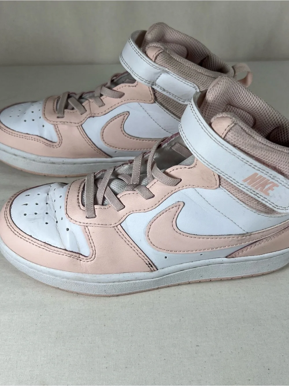 Nike Kids High-Top Sneakers in Pink and White